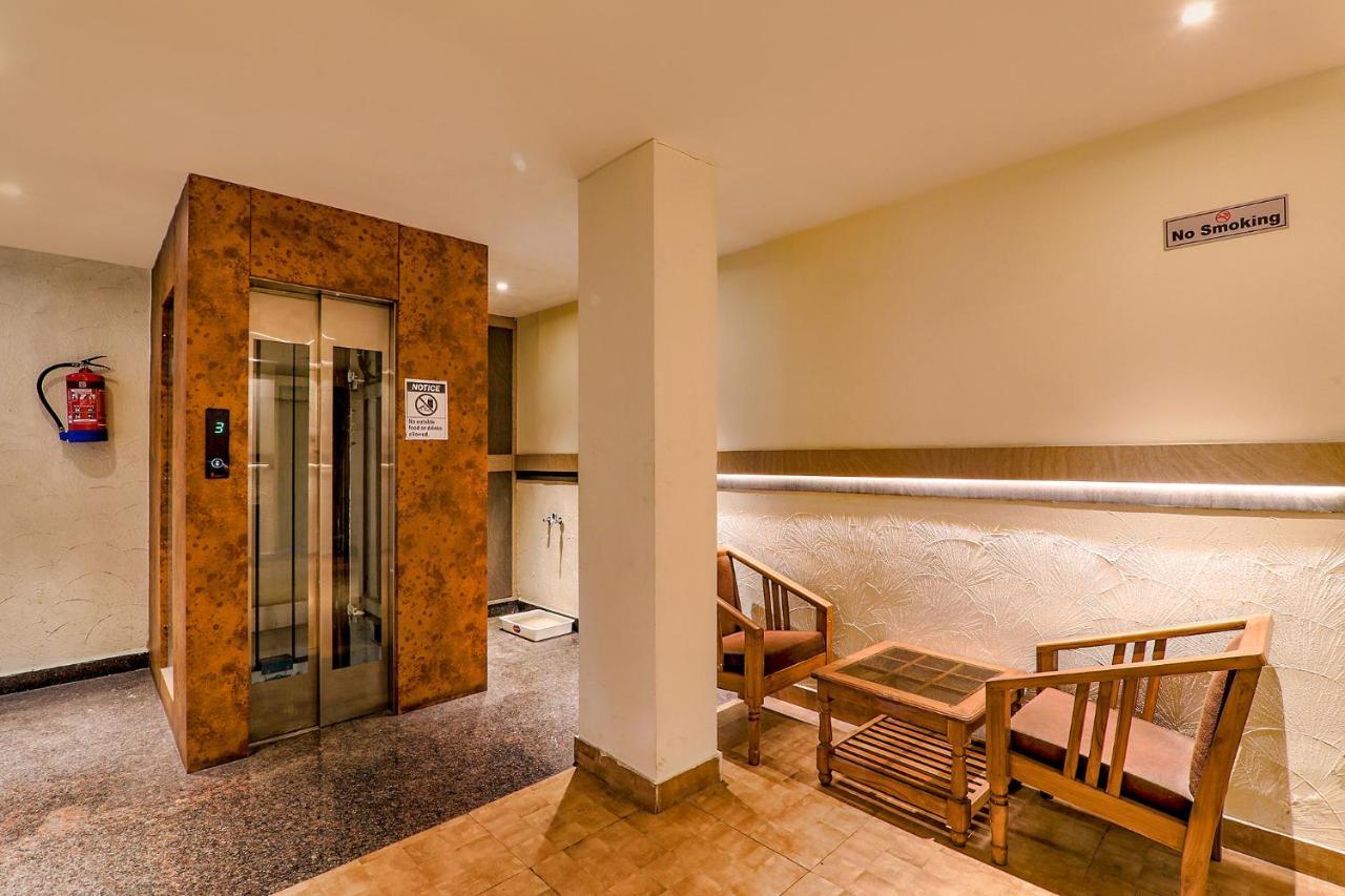 Townhouse Geetraj Near Shalimar Gateway Lucknow Hotel ภายนอก รูปภาพ