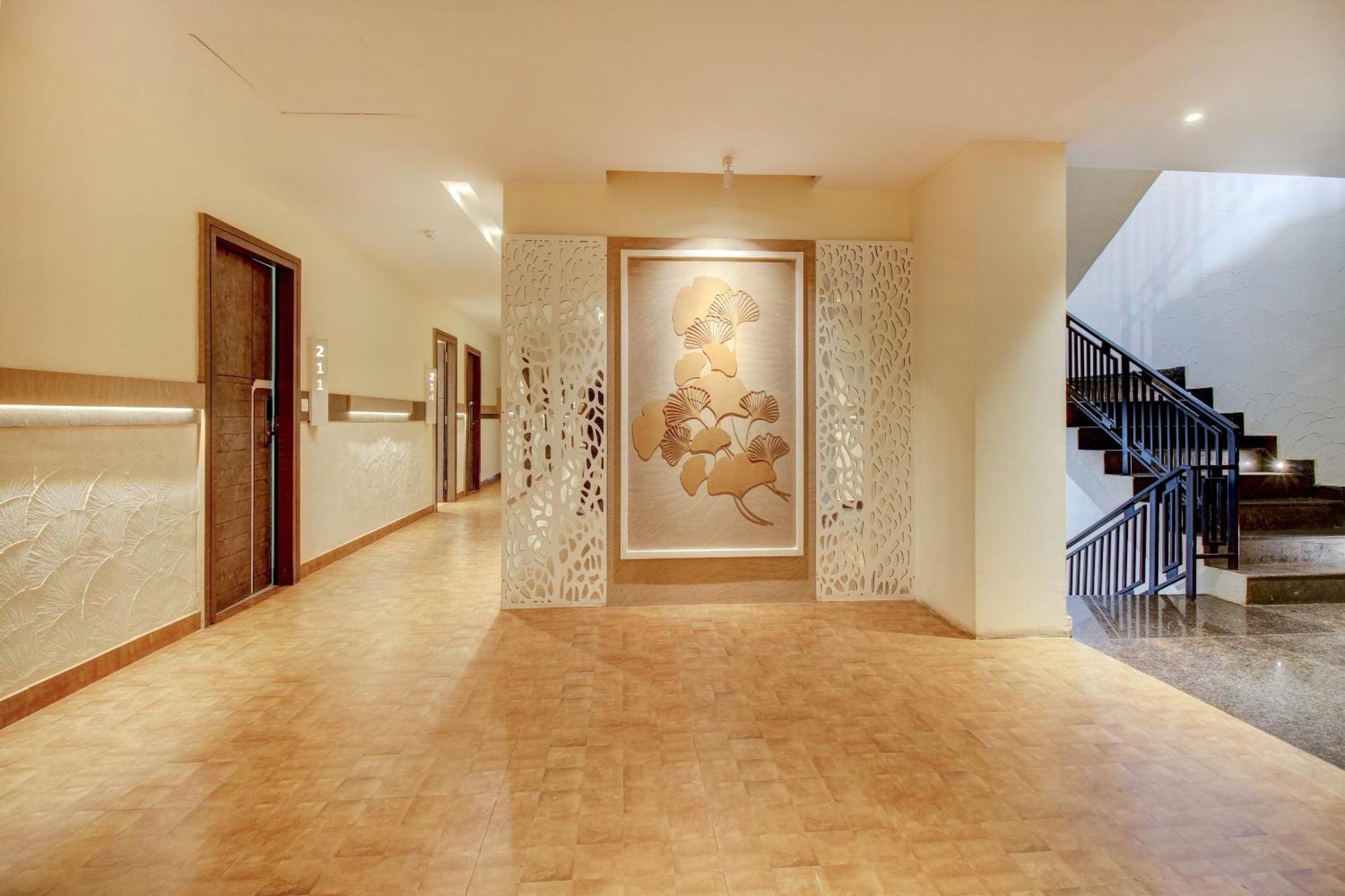 Townhouse Geetraj Near Shalimar Gateway Lucknow Hotel ภายนอก รูปภาพ